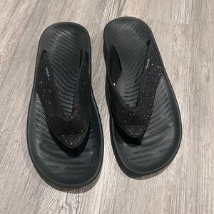 HEY DUDE Meg sparkly black flip flops women’s shoes size 11